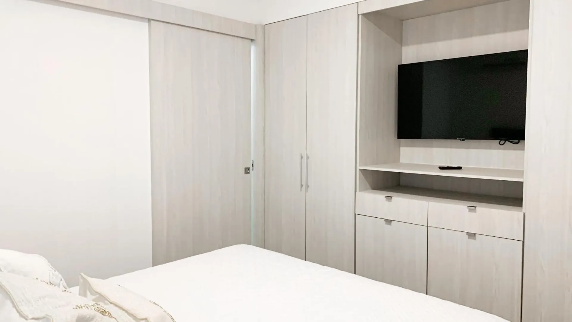 公寓 Suite Agora 21, Cerca De Aeropuerto 瓜亚基尔 厄瓜多尔